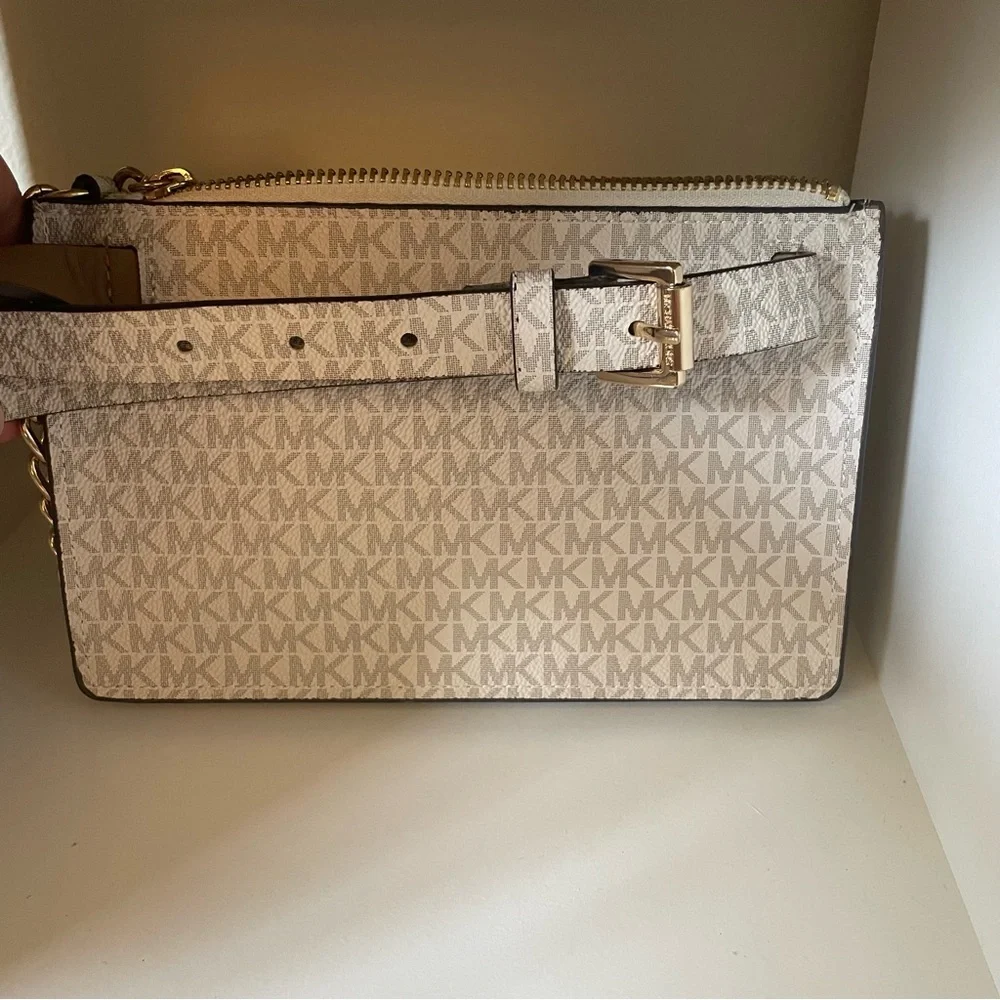 Michael Kors Fanny Pack Belt Bag with Chain Closure fall purse